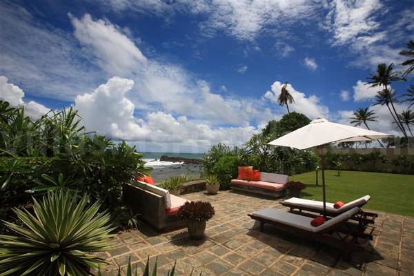 Elysium Beach Patio