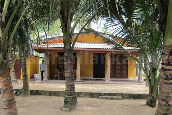 ahangama beach house